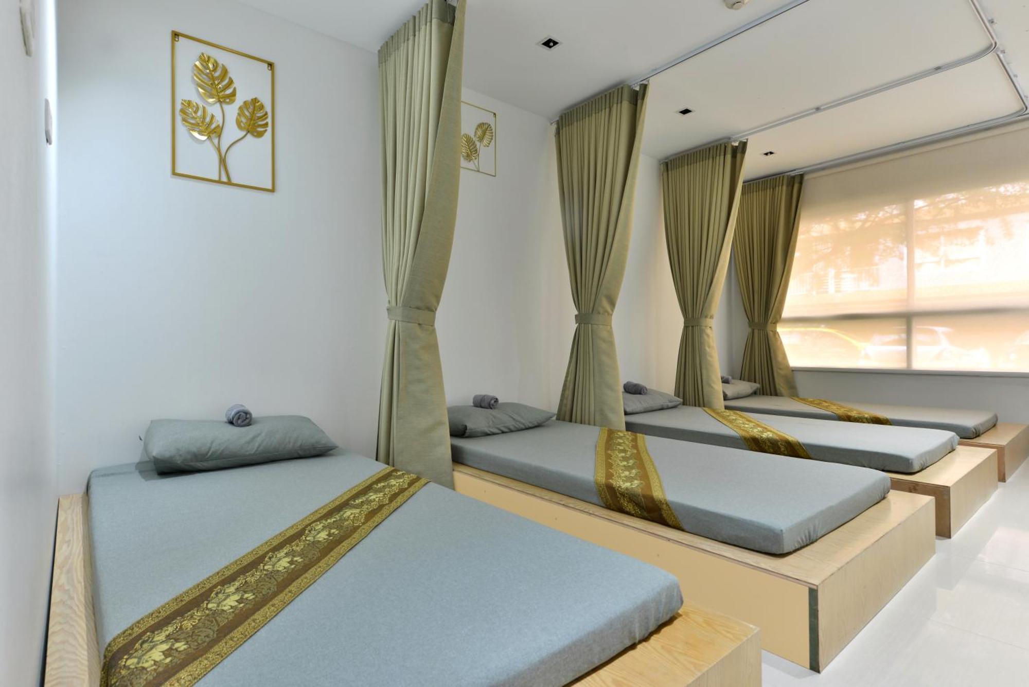 The Grass Serviced Suites Pattaya Exterior foto